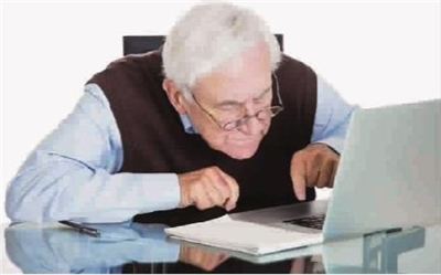 戴傳統(tǒng)老花鏡看遠(yuǎn)一片模糊，老花鏡怎么配？