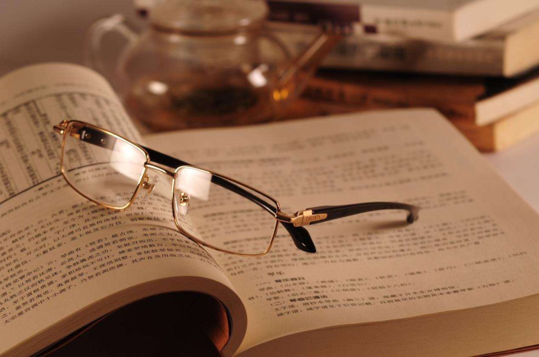 您的老花鏡戴了多久了？老花鏡幾年需要一換？