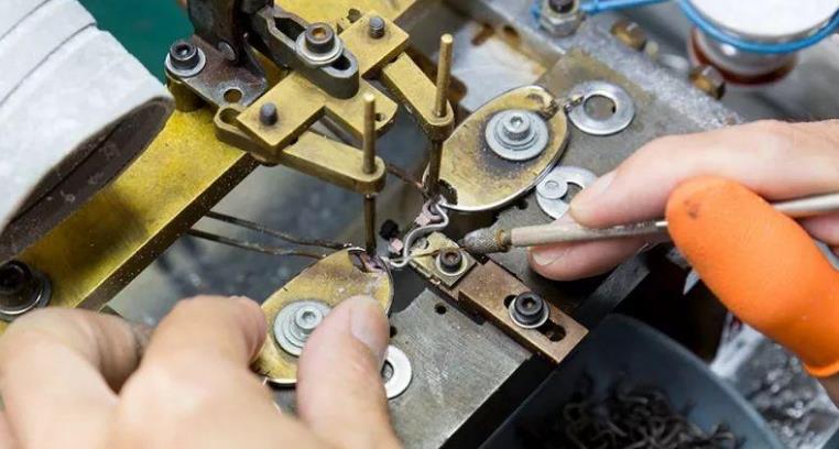 美麗島眼鏡好嗎？